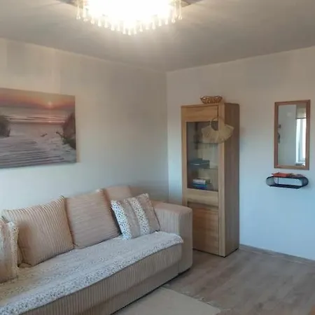 Апартаменти Rannarajooni Пярну